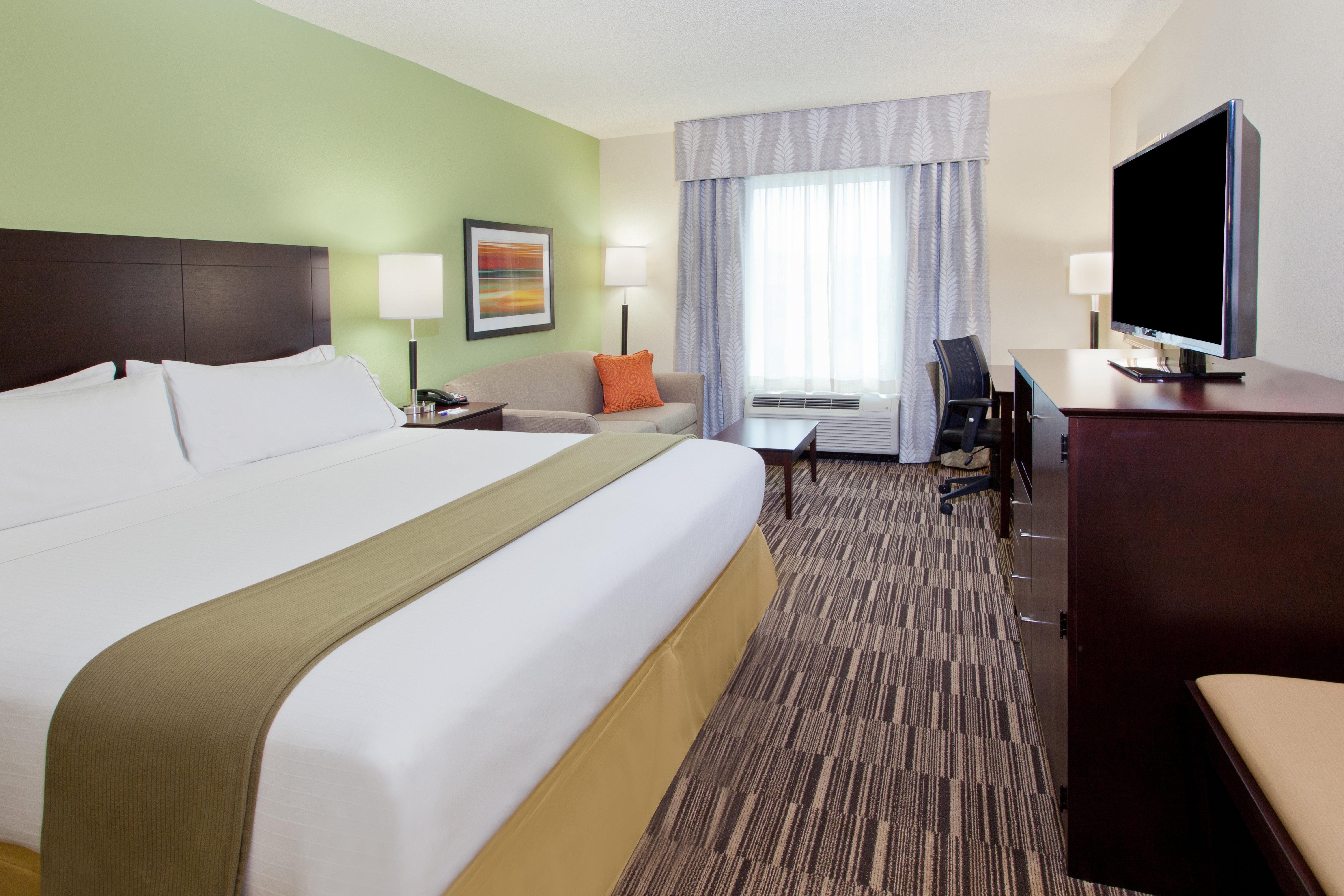 Hotel Holiday Express & West - Research Park By Ihg 3*