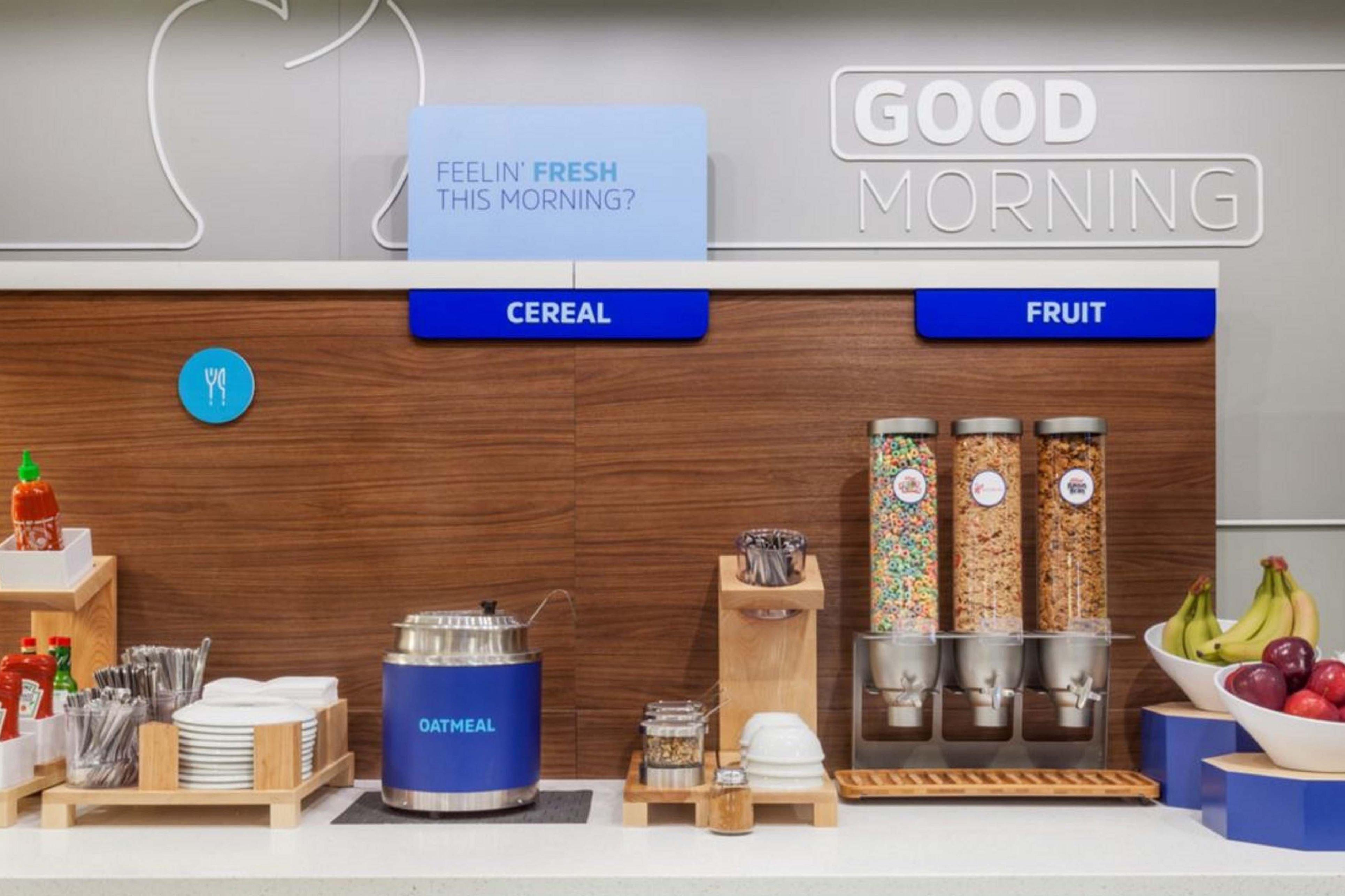 Express & West - Research Park By Ihg Hotel 3*