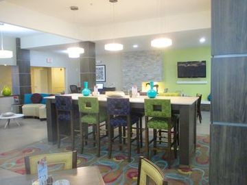 Express & West - Research Park By Ihg 3* Huntsville
