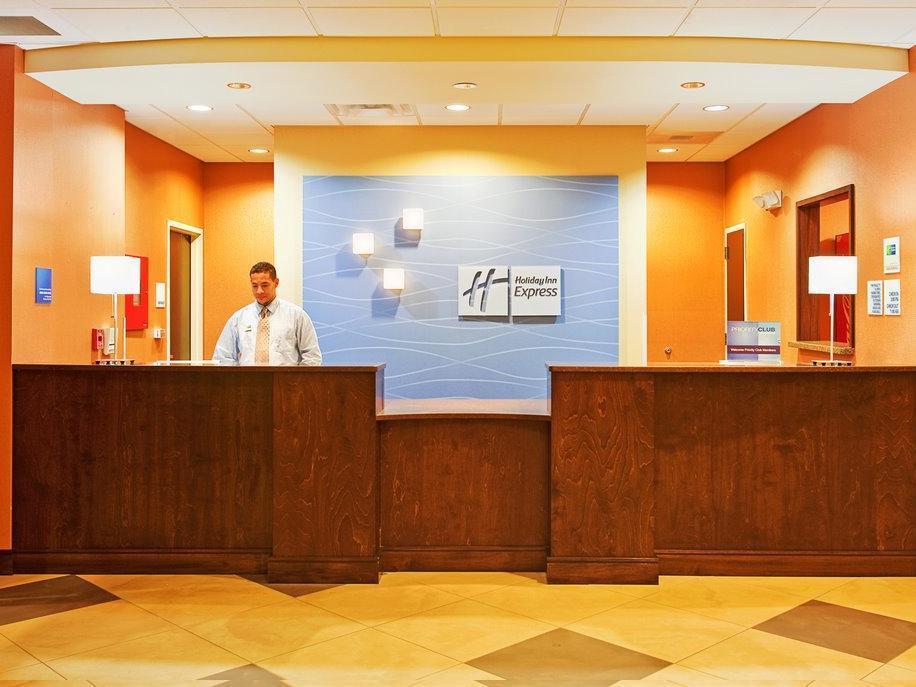 Express & West - Research Park By Ihg Huntsville